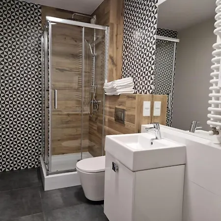 Apartman Cargo Przy Dworcu Glownym Pkp / Parking Wrocław